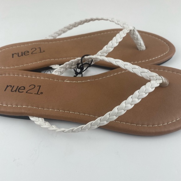 rue21 white rubber casual sandals size 6 - Picture 4 of 7